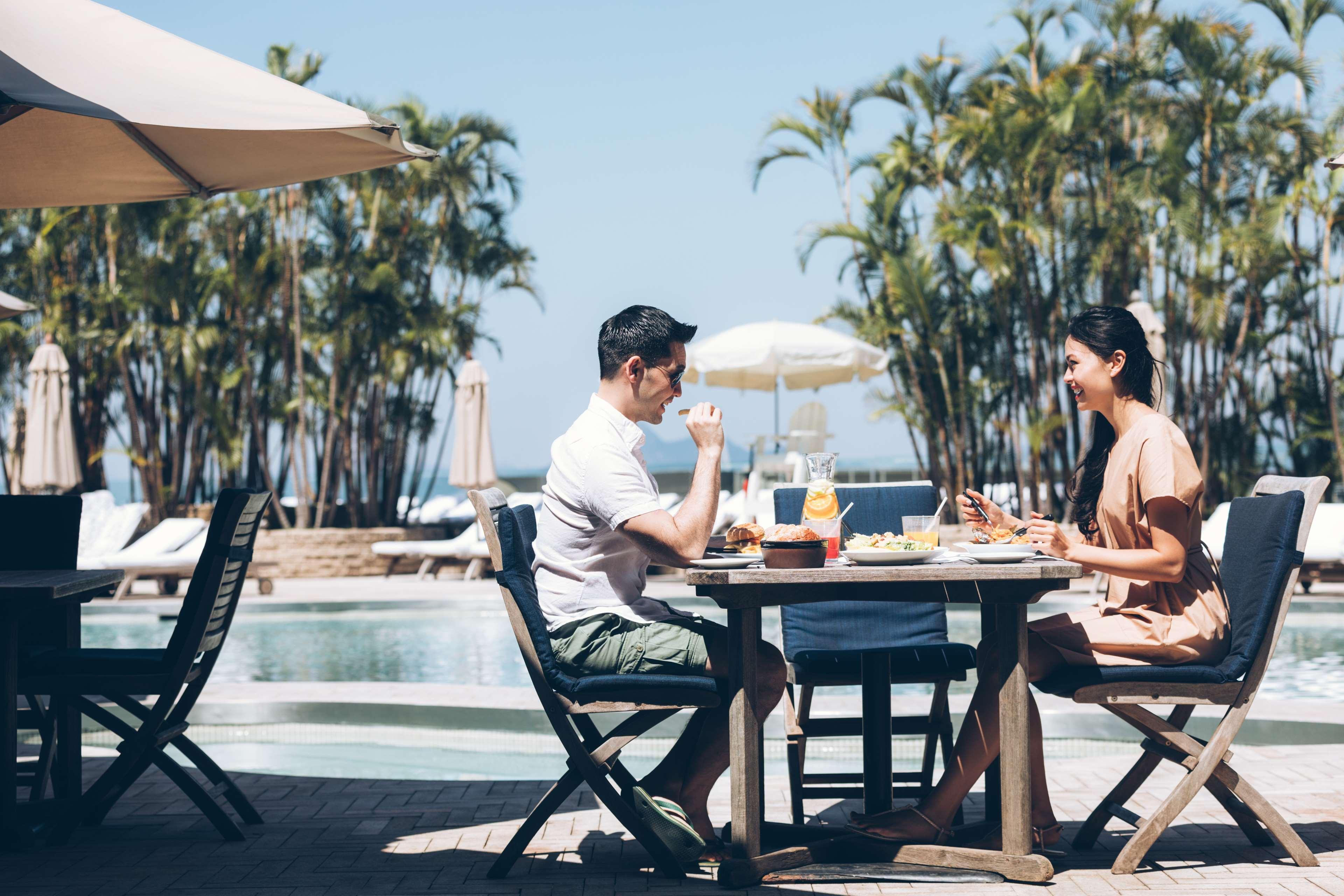Grand Hyatt Hong Kong Hotel Exterior photo The Beach Club